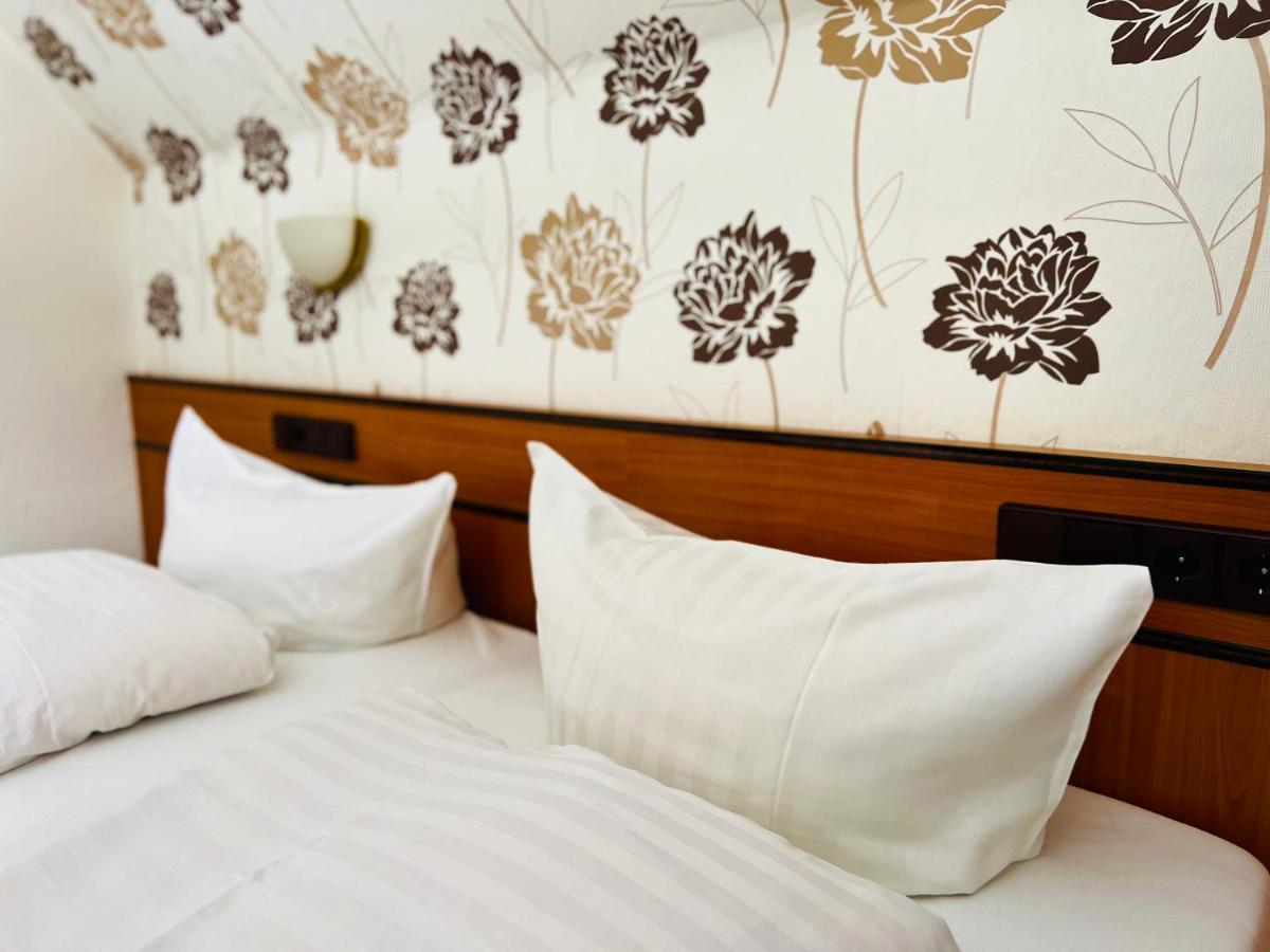 Landhotel Laarmann Lennestadt Esterno foto